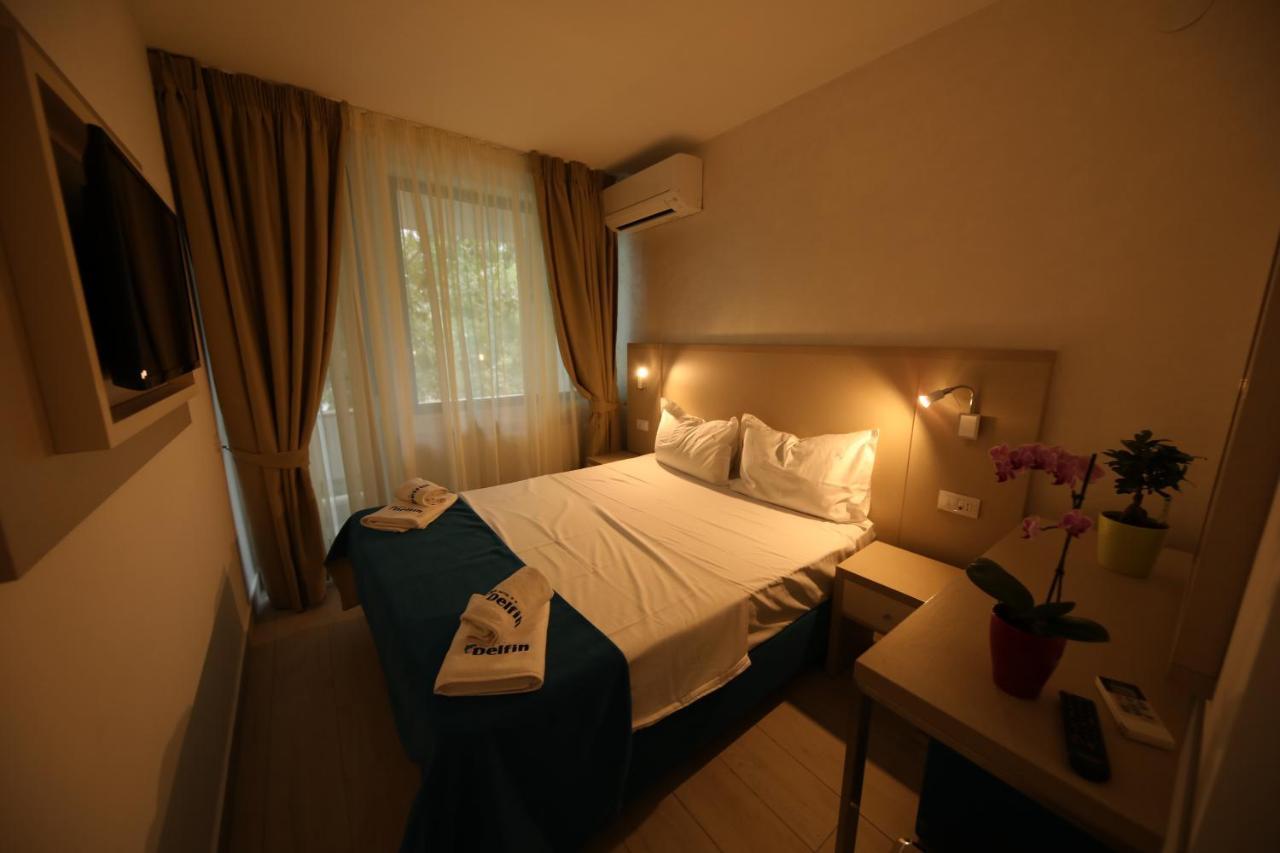 Hotel Delfin Mamaia Kültér fotó