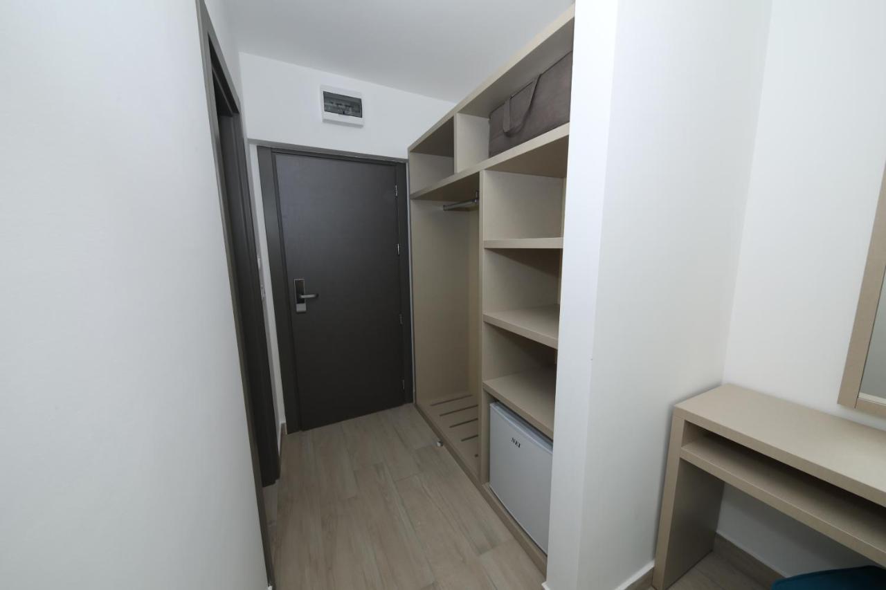 Hotel Delfin Mamaia Kültér fotó