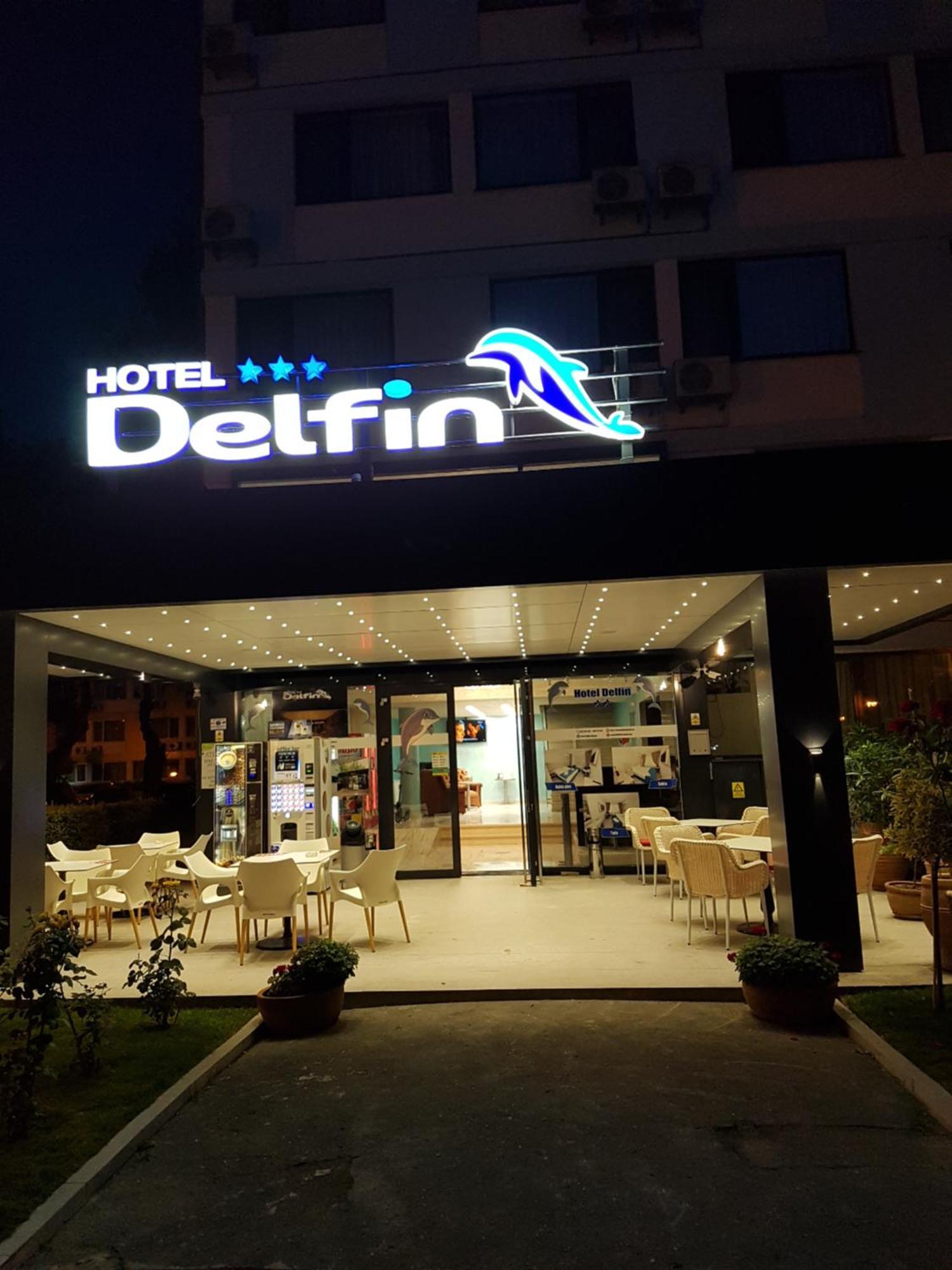 Hotel Delfin Mamaia Kültér fotó