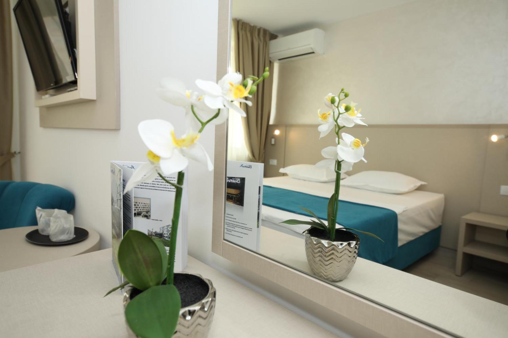 Hotel Delfin Mamaia Kültér fotó